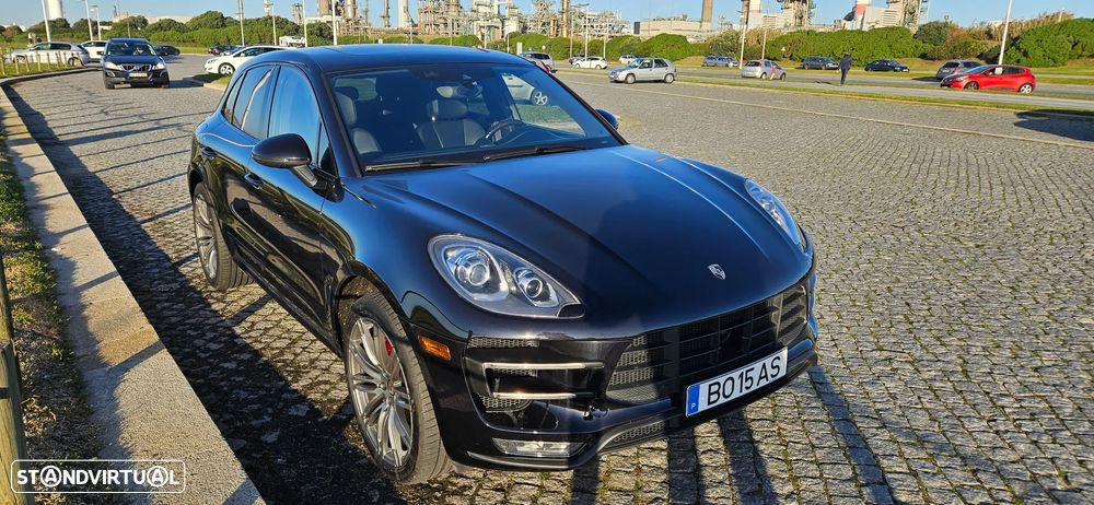Porsche Macan Turbo PDK - 12