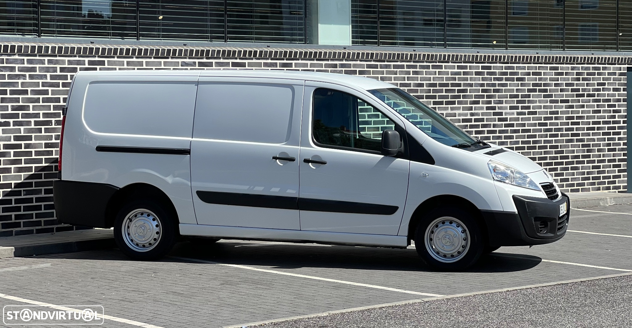 Peugeot Expert L2H1 - 4