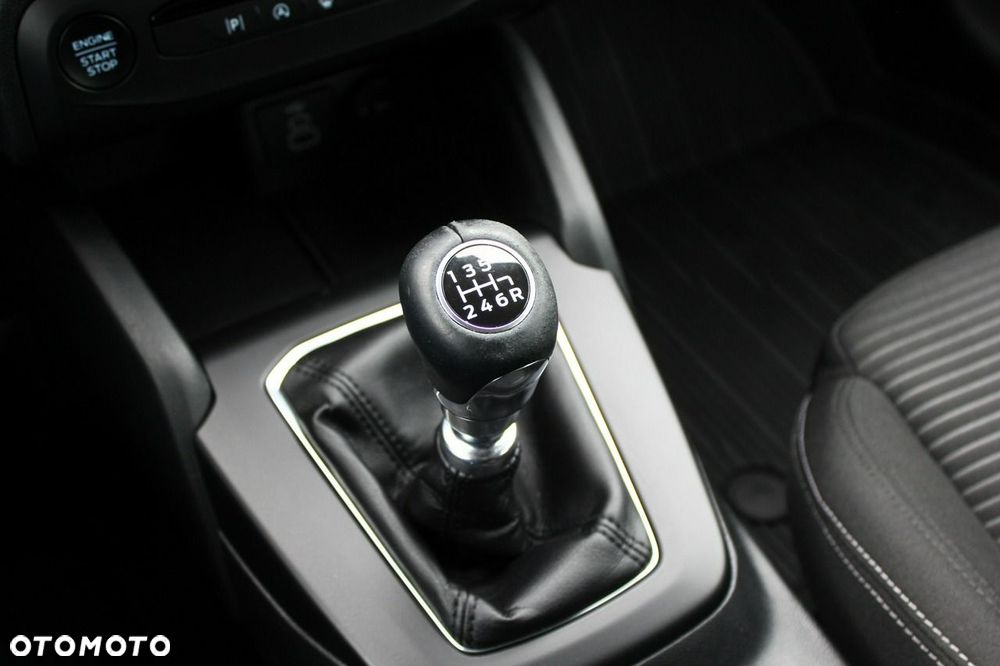 Ford Focus - 18