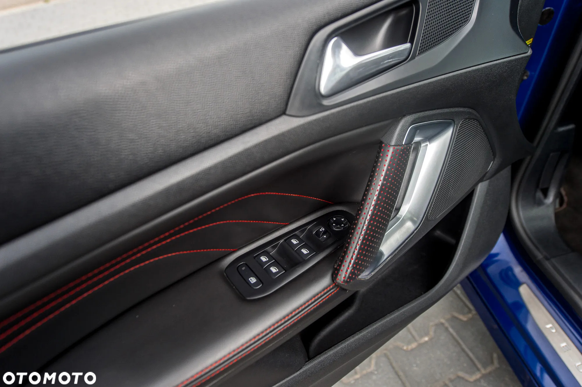 Peugeot 308 SW 1.6 e-THP GT S&S - 25