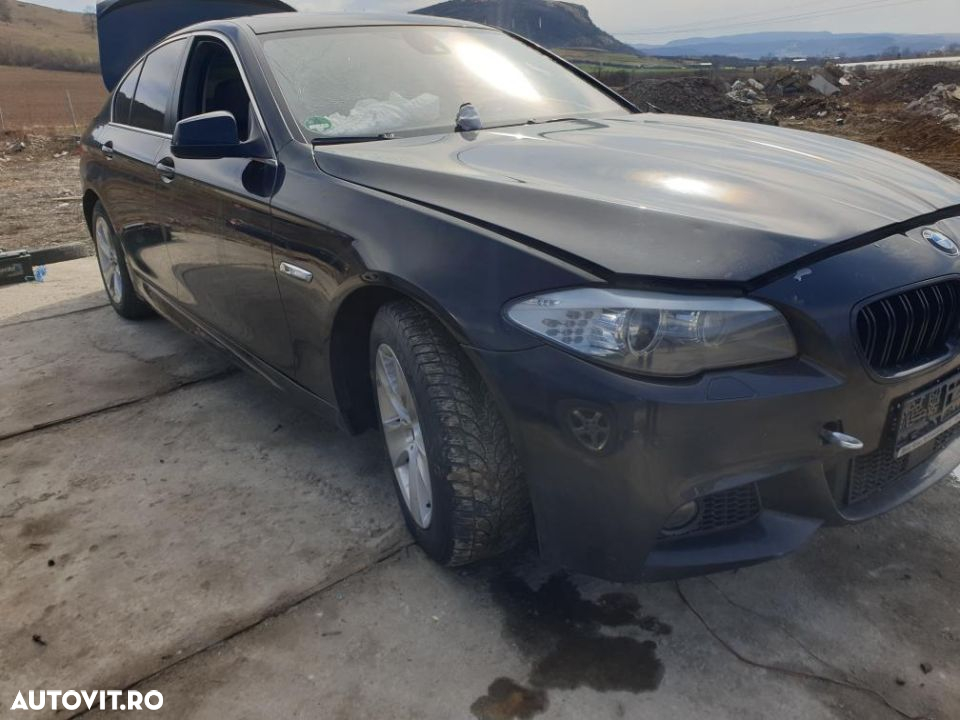 dezmembrez bmw f10 3.0d n57 - 3
