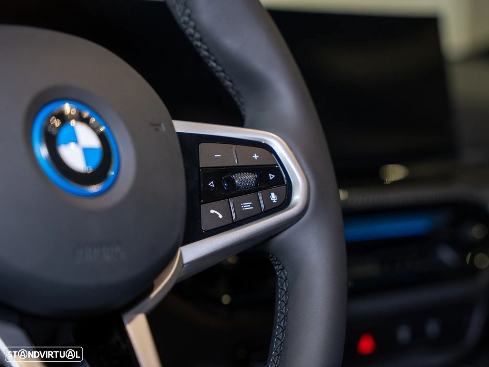BMW i4 eDrive40 Pack Desportivo M Pro - 13