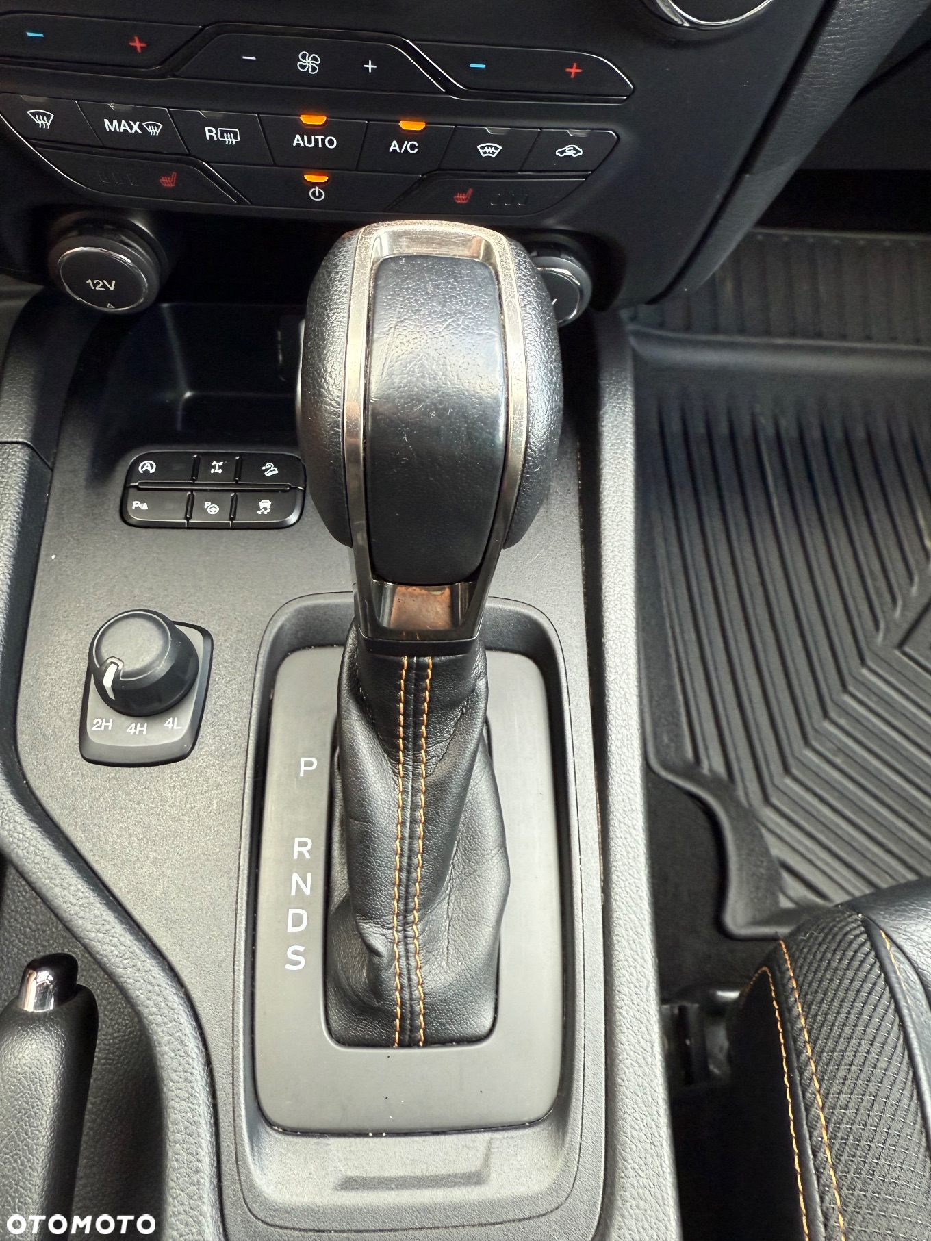 Ford Ranger 2.0 EcoBlue 4x4 DC Wildtrak - 25