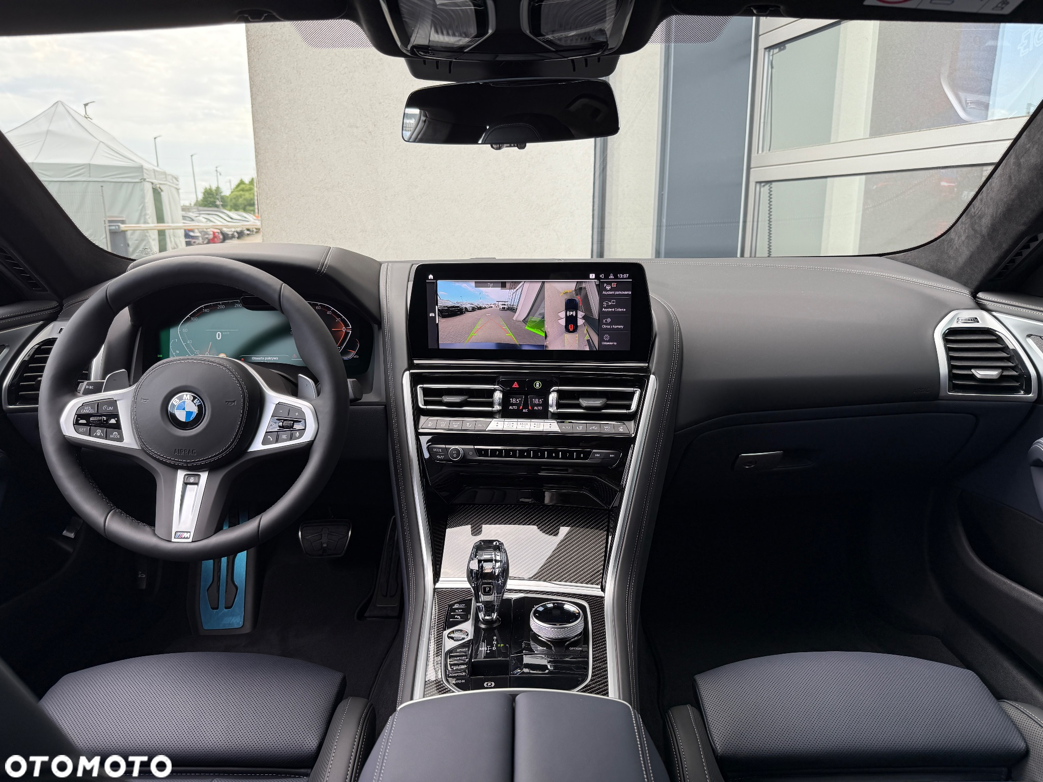 BMW Seria 8 - 33