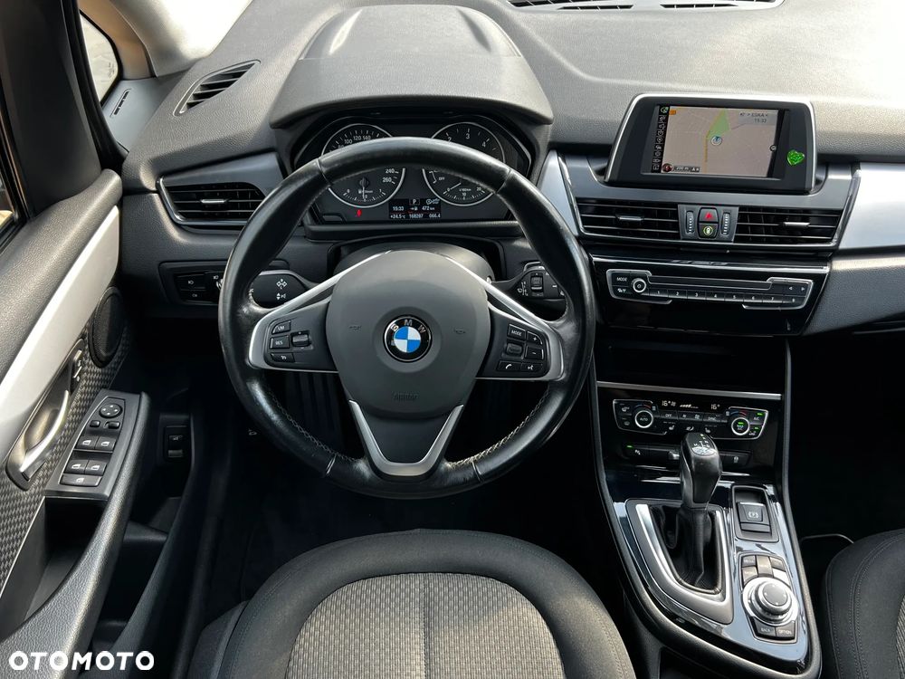 BMW Seria 2 218d Advantage - 23