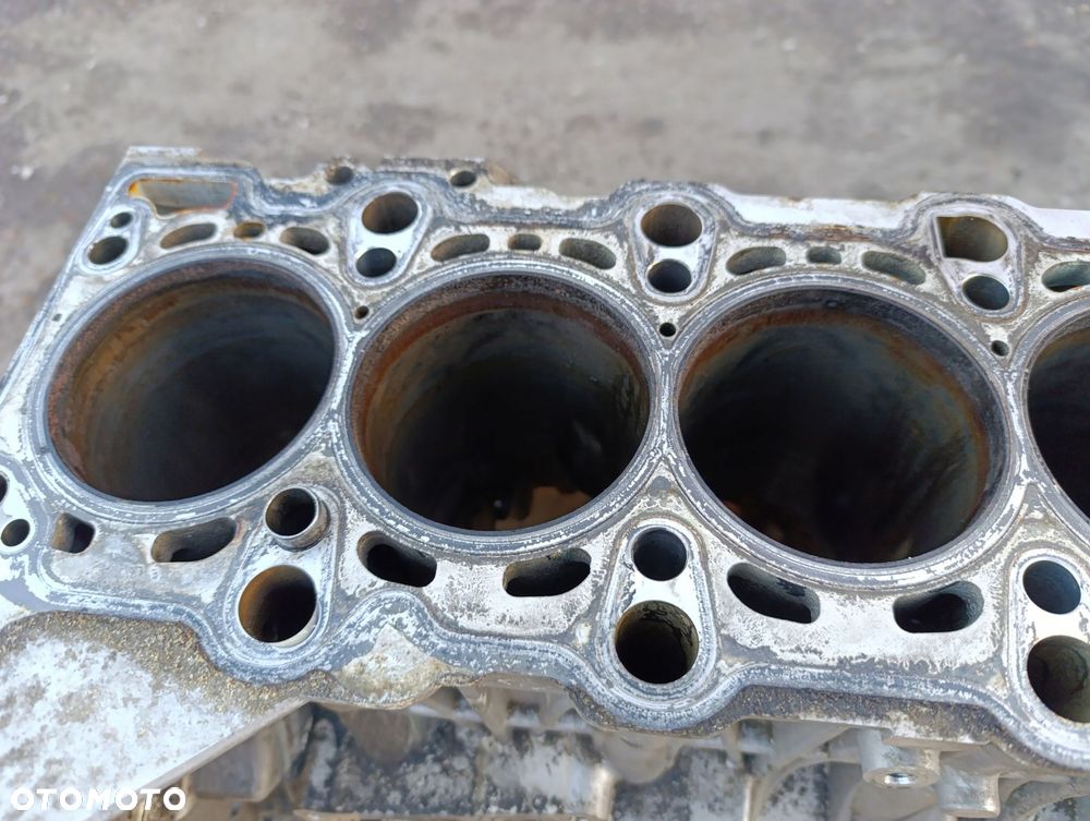 BMW E60 E90 BLOK SILNIKA 2.5D M57 197KM - 8