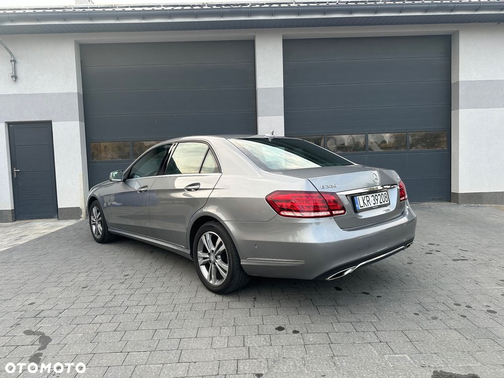 Mercedes-Benz Klasa E 220 BlueTEC 7G-TRONIC Elegance - 3