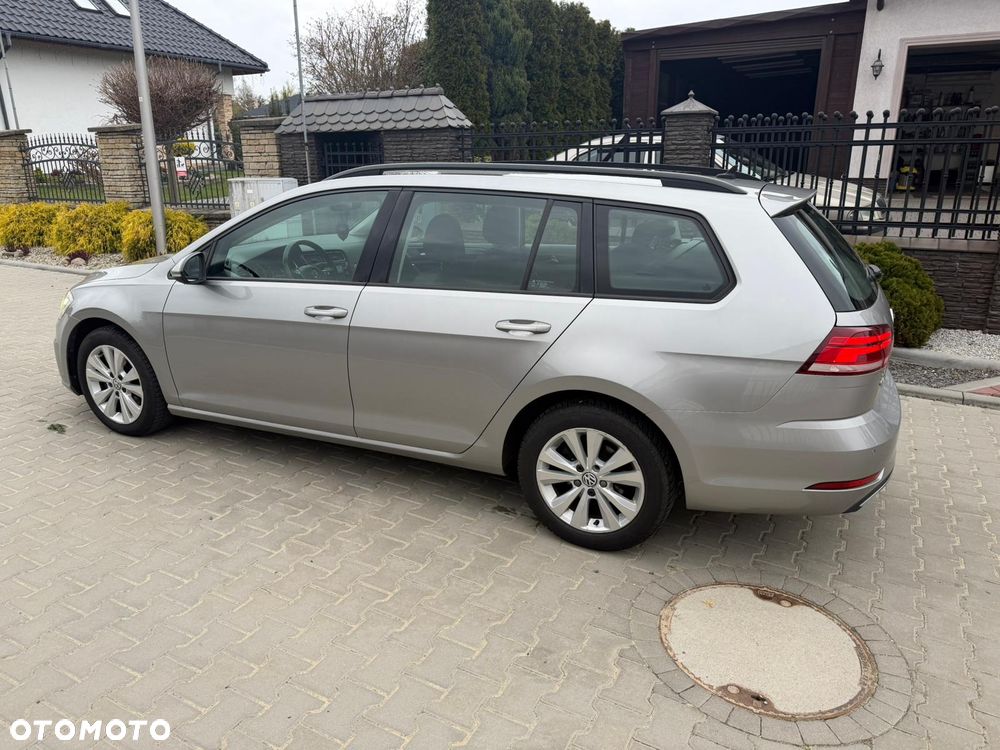 Volkswagen Golf 1.6 TDI BMT Comfortline - 3