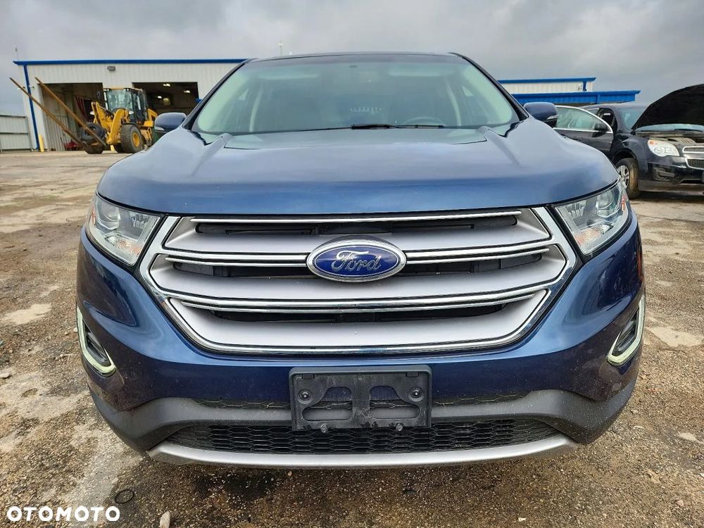 Ford Edge - 5