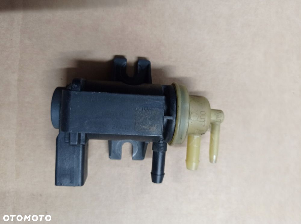 AUDI A3 8P ZAWÓR PODCIŚNIENIA 1K0906627F - 2