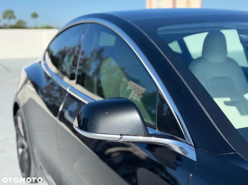 Tesla Model 3 Langstreckenbatterie Allradantrieb Dual Motor Performance - 14