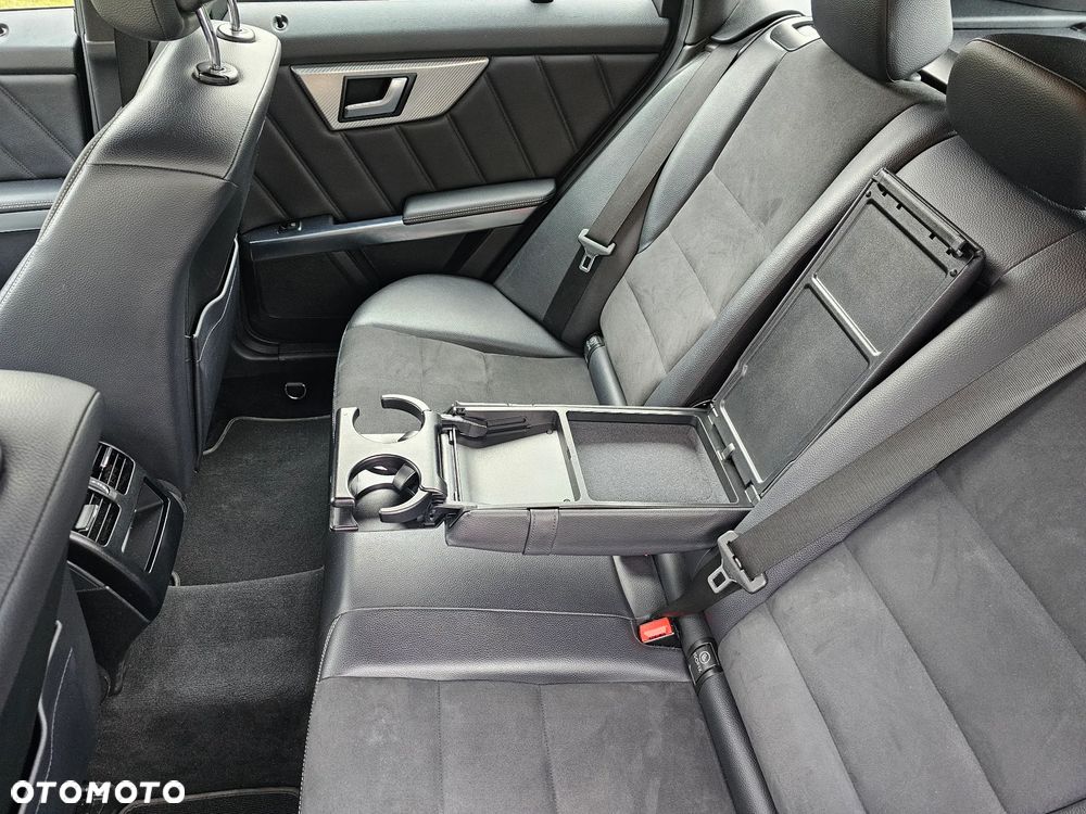 Mercedes-Benz GLK - 31