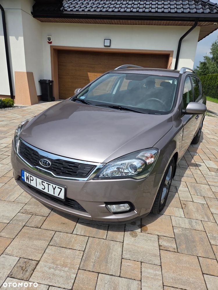 Kia Ceed 1.6 Comfort - 1