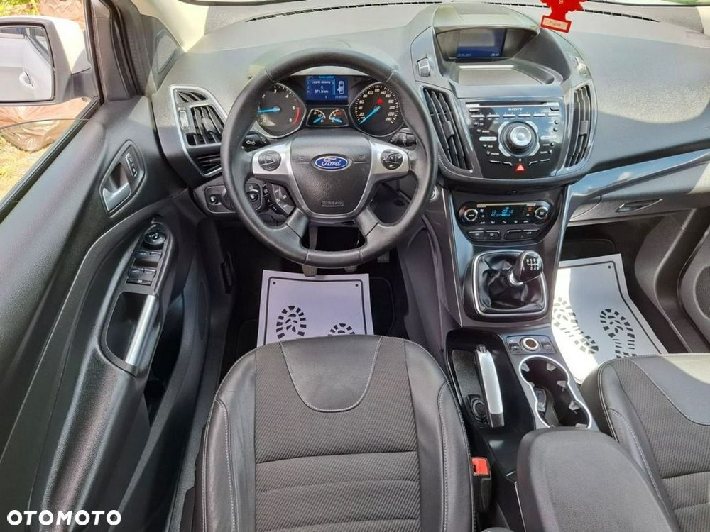 Ford Kuga 2.0 TDCi 4WD Titanium - 23