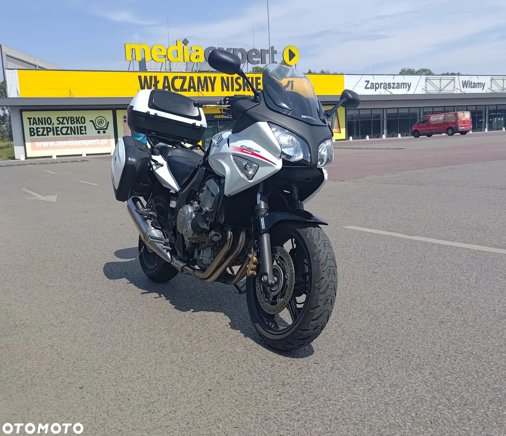 Honda CBF - 4