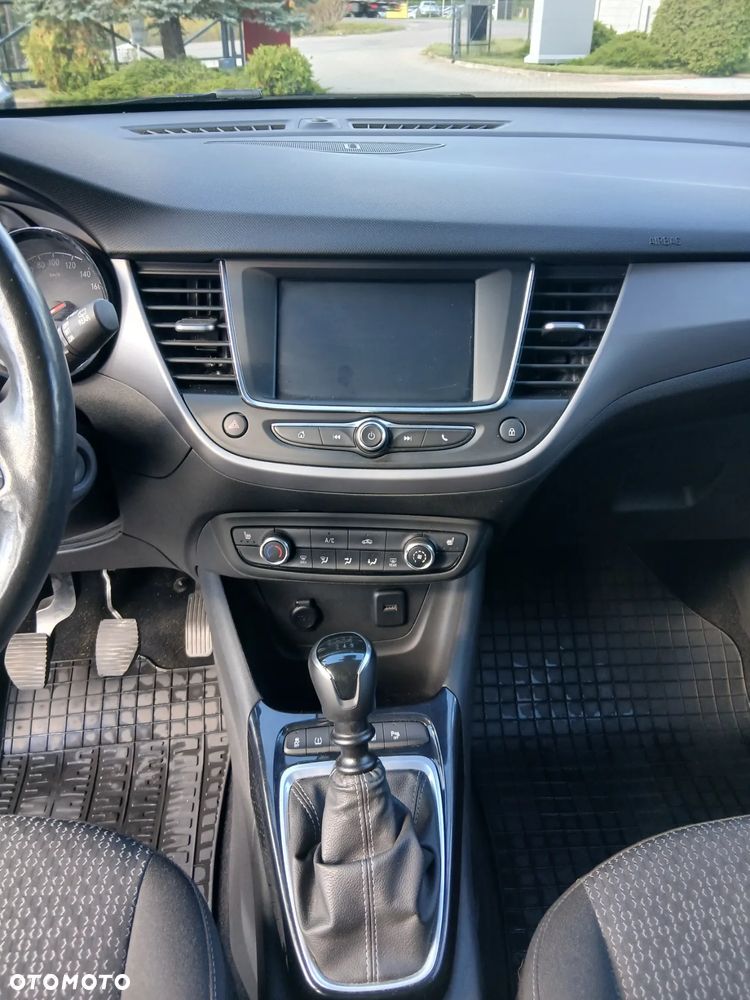 Opel Crossland - 11