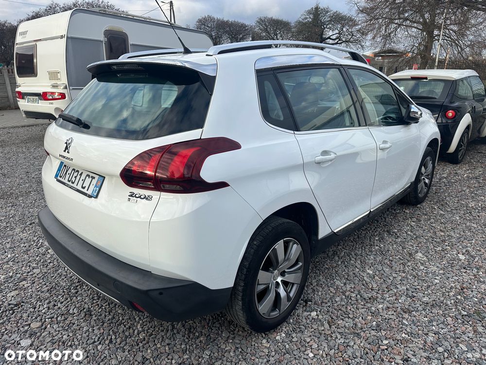 Peugeot 2008 PureTech 82 ETG5 STOP&START Allure - 3