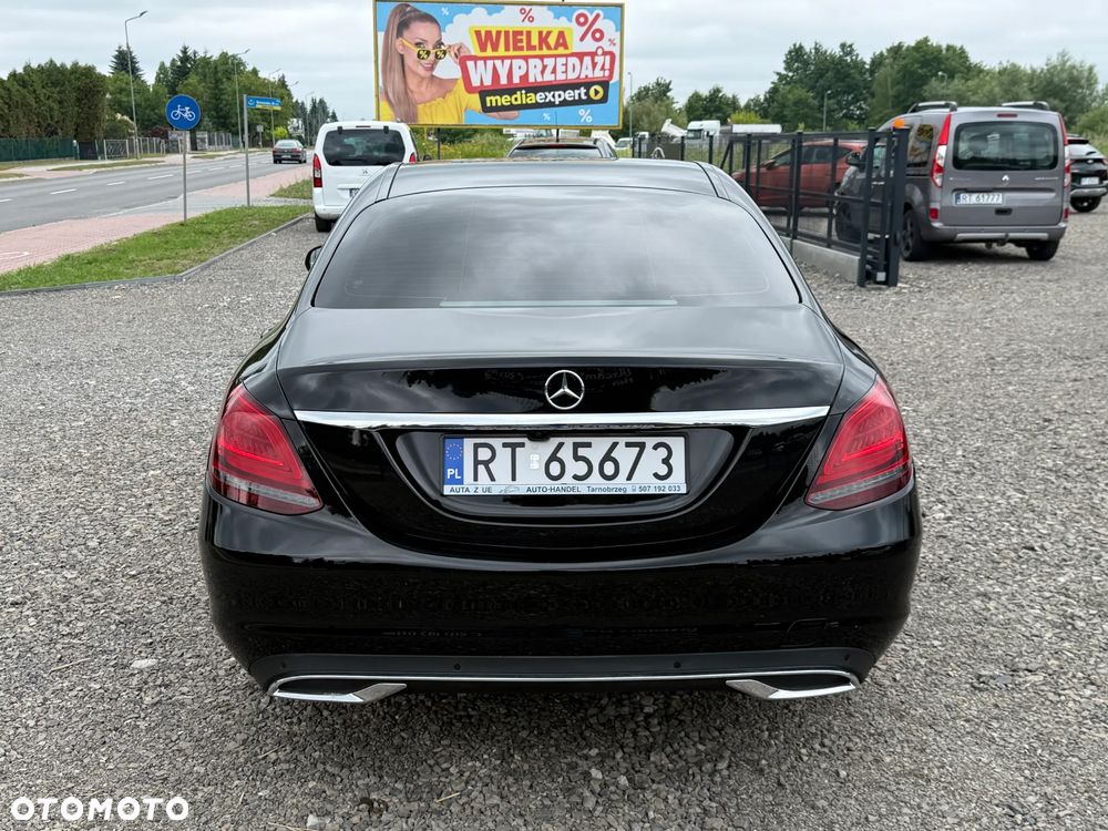 Mercedes-Benz Klasa C 180 - 14