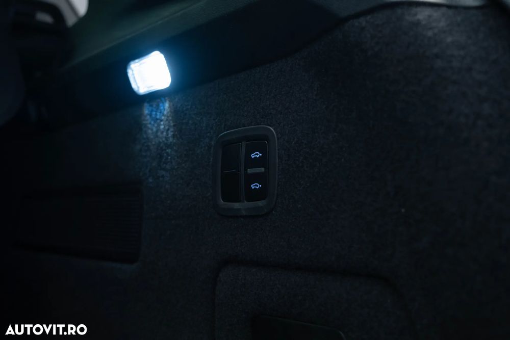 Porsche Cayenne E-Hybrid Tiptronic S Platinum Edition - 27