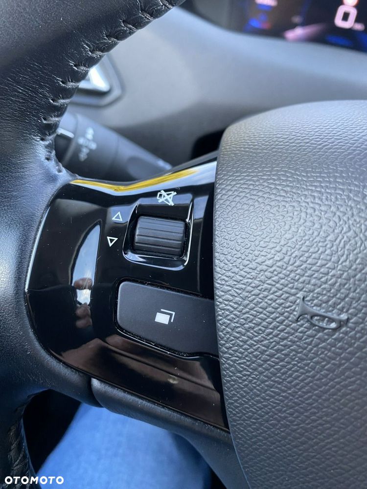 Peugeot 308 - 17
