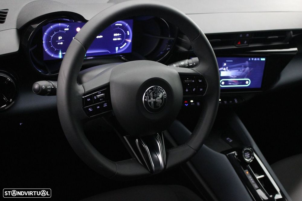 Alfa Romeo Junior Elletrica 50 kWh - 33