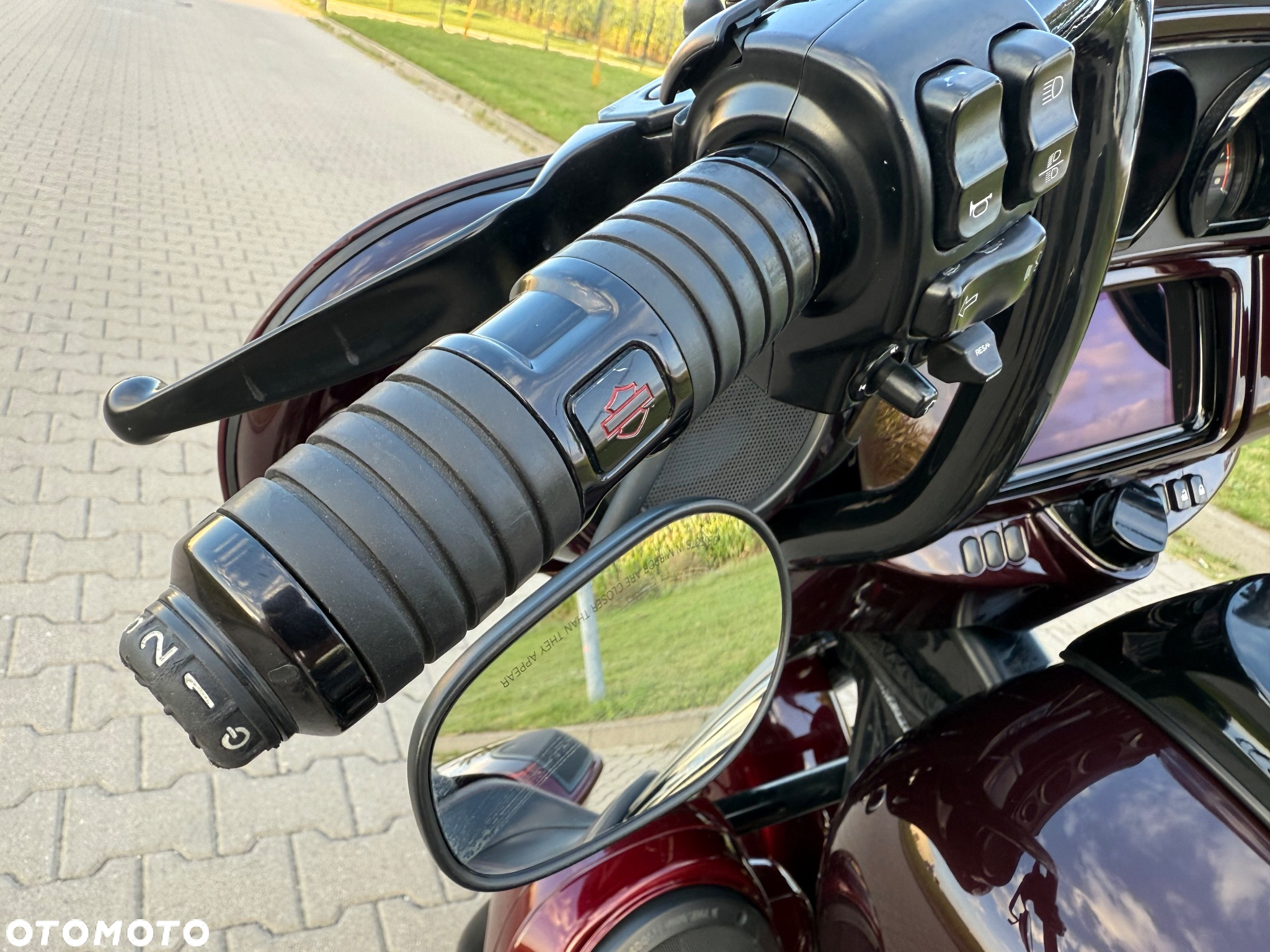 Harley-Davidson CVO Street Glide - 24