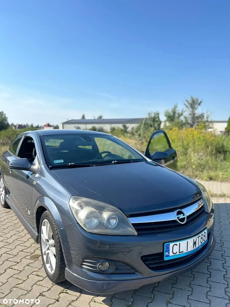 Opel Astra III GTC 1.7 CDTI Sport - 10