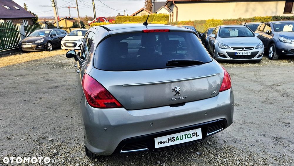 Peugeot 308 1.6 Premium Plus - 17