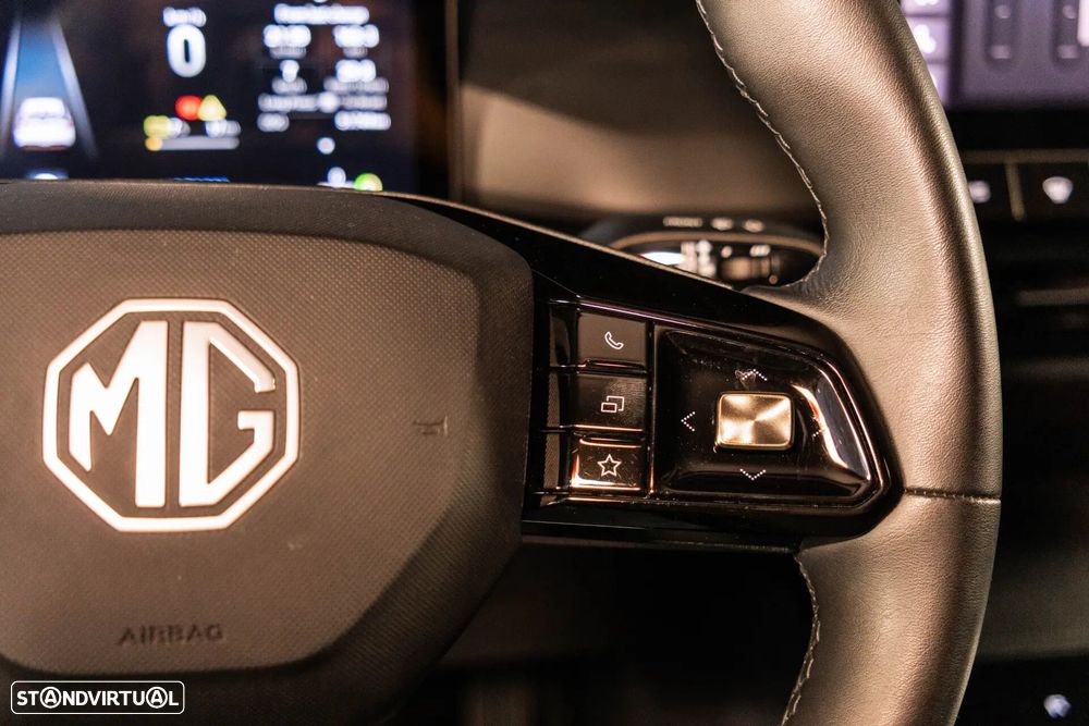 MG MG4 64 kWh Comfort - 24