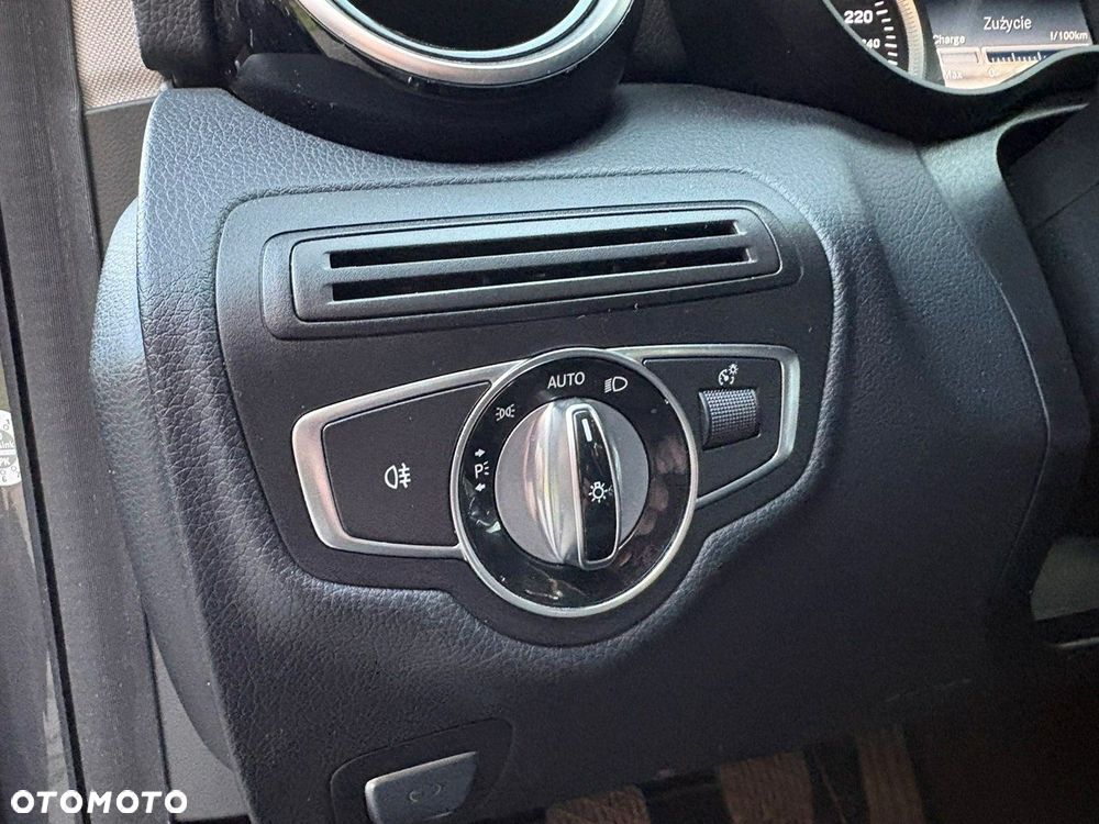 Mercedes-Benz Klasa C - 12