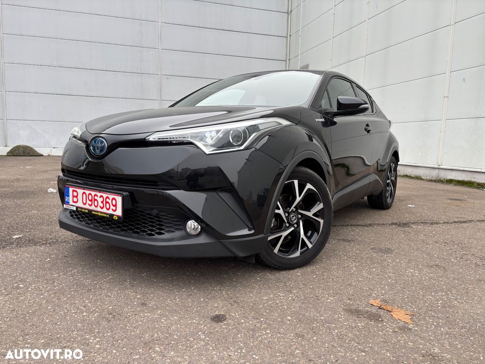 Toyota C-HR Hybrid Lounge - 2
