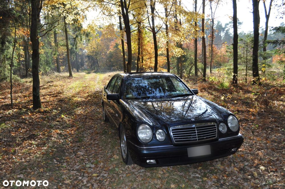 Mercedes-Benz CL - 20