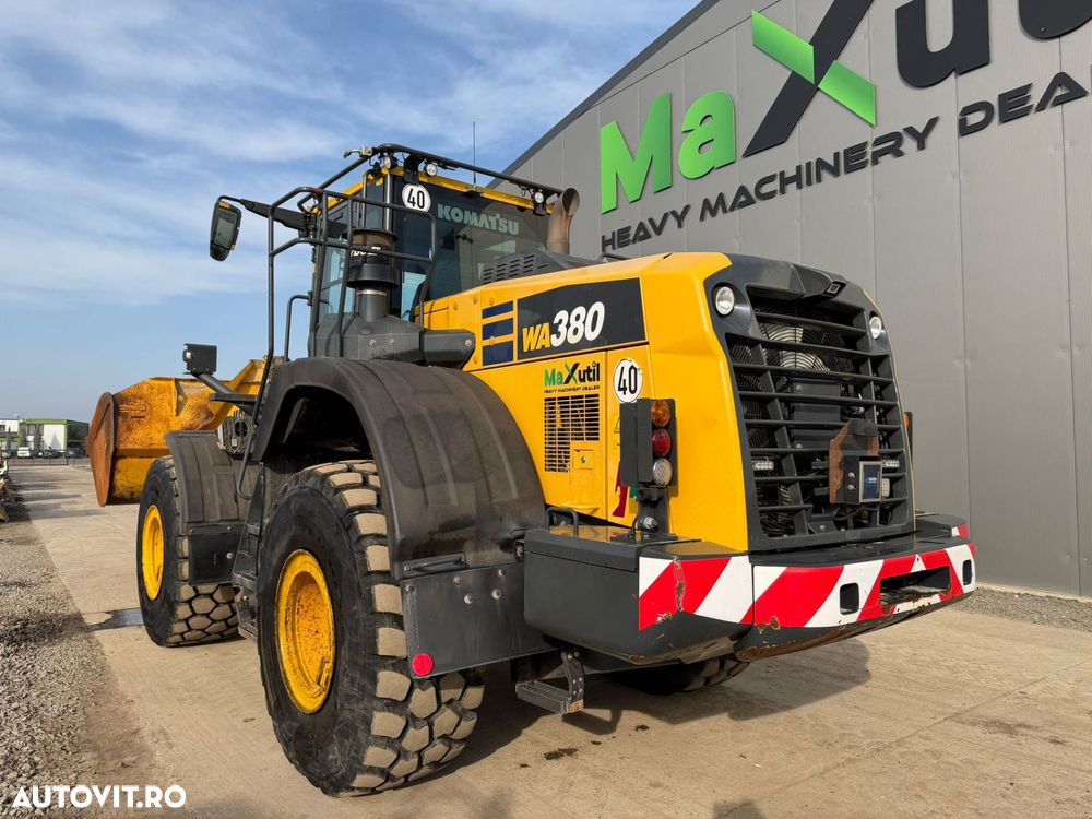 Komatsu WA380-8 Incarcator Frontal - 8