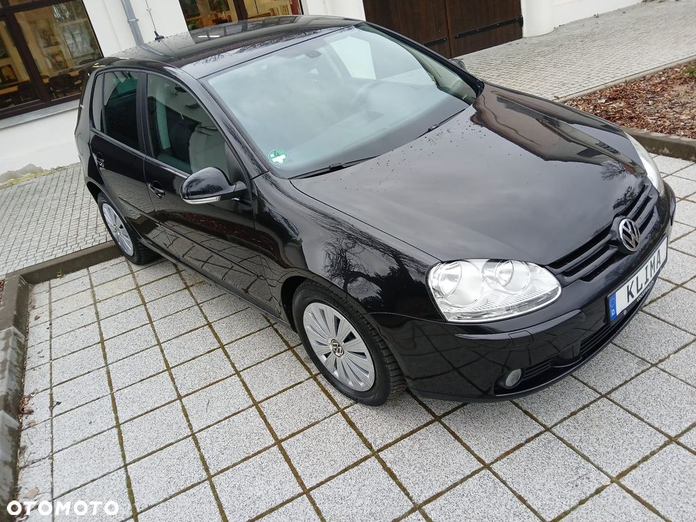 Volkswagen Golf - 10