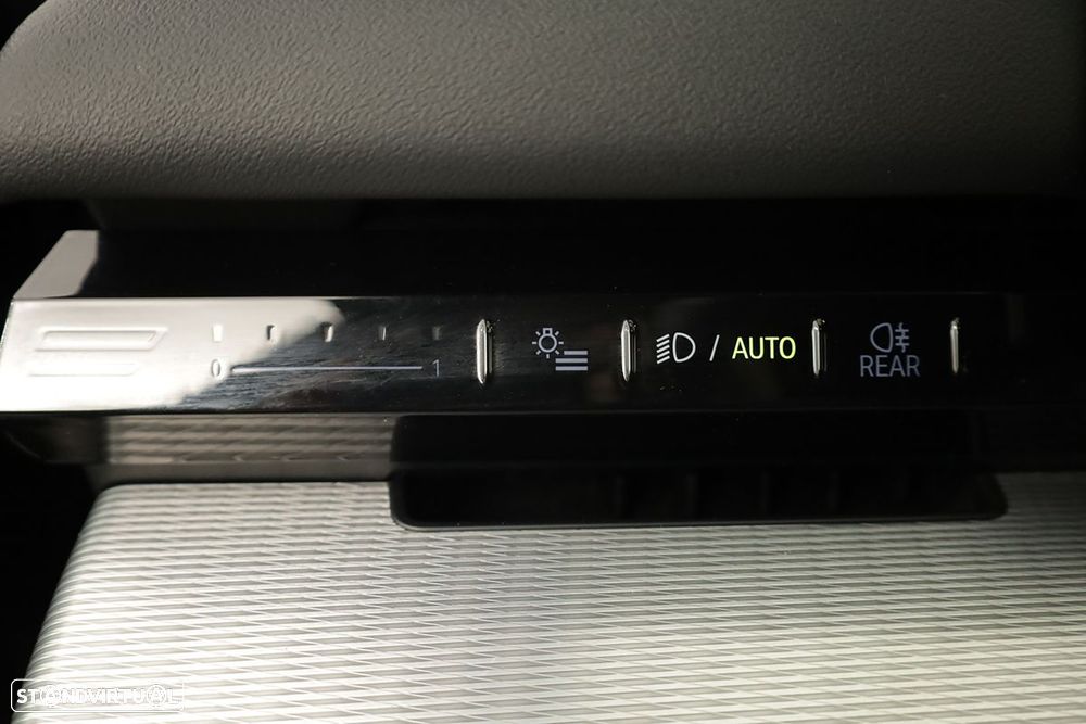 BMW 520 d Pack Desportivo M - 18