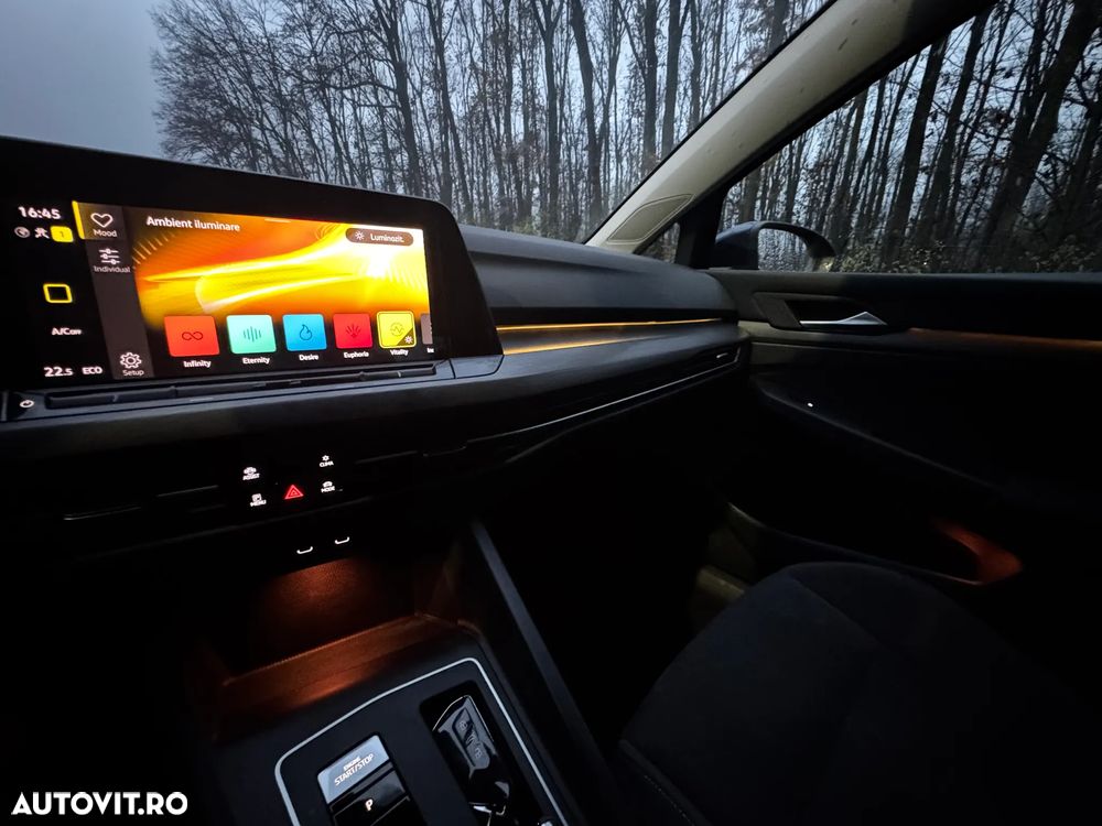 Volkswagen Golf 1.4 eHybrid Style - 30