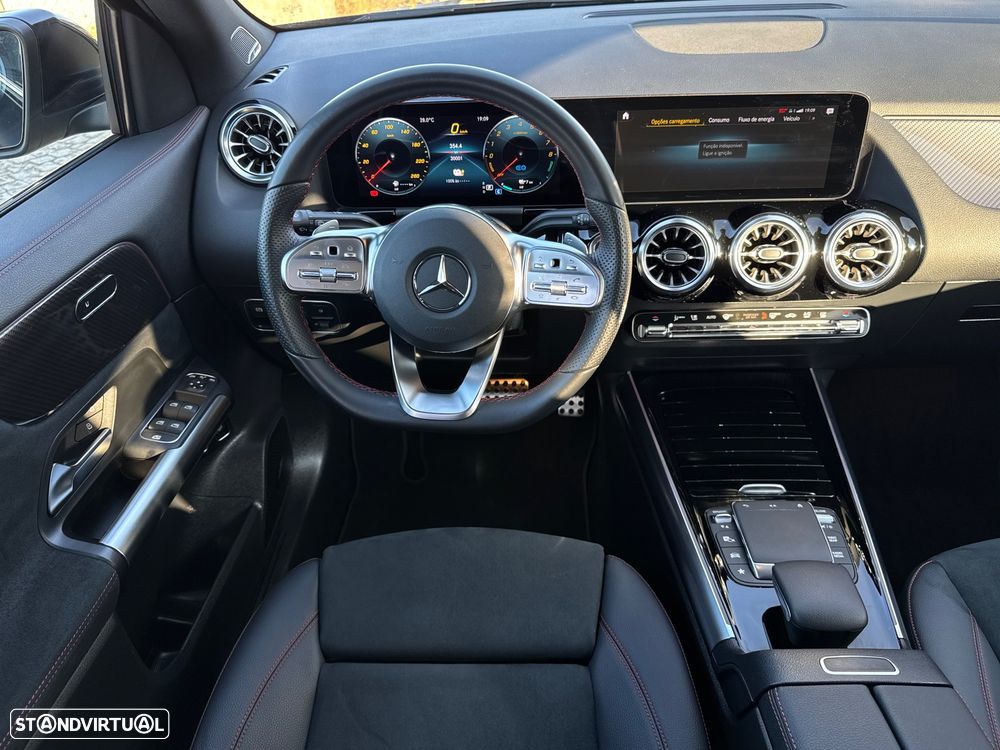 Mercedes-Benz GLA 250 e AMG Line - 15