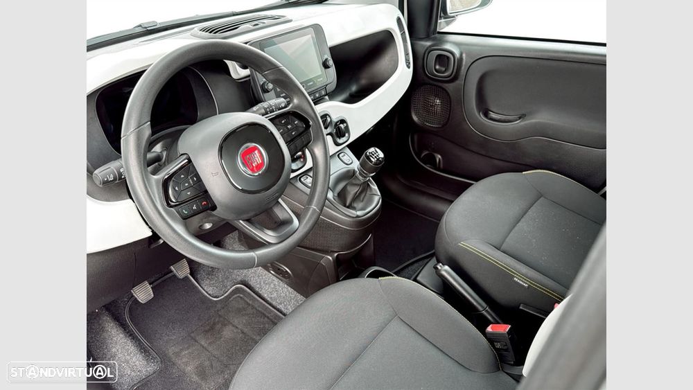 Fiat Panda Pandina 1.0 Hybrid - 12
