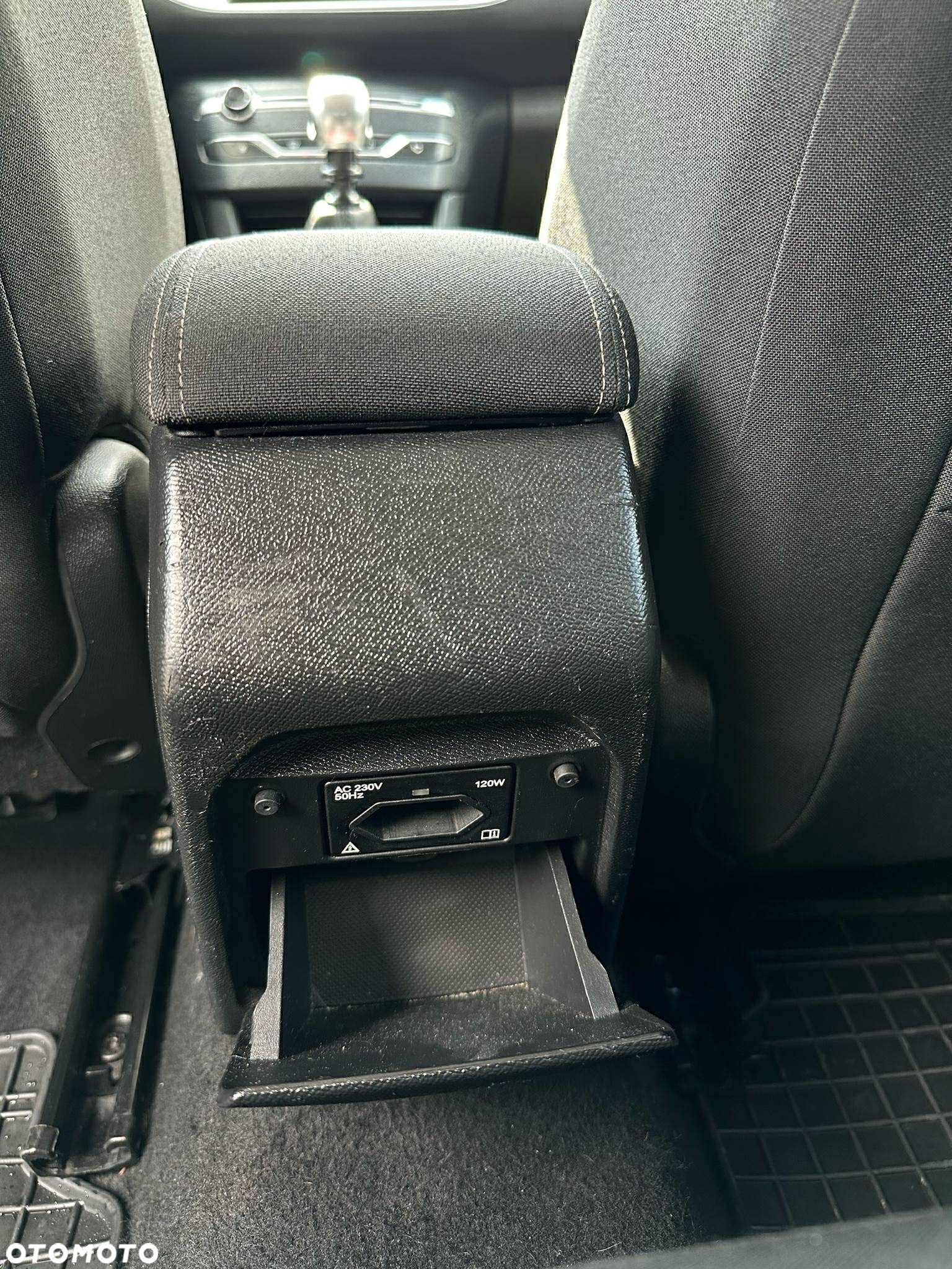 Peugeot 308 1.2 PureTech Allure S&S - 10