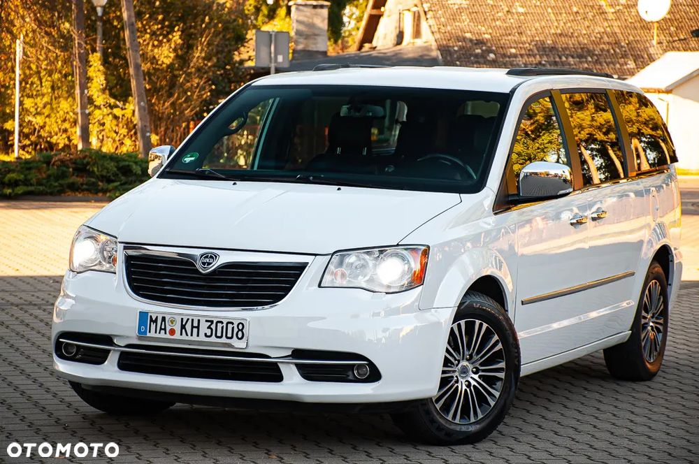 Lancia Voyager 2.8CRD S - 2