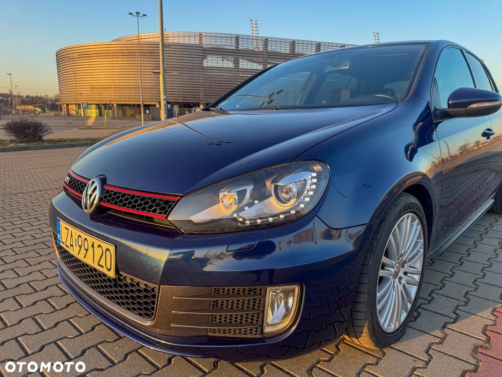Volkswagen Golf 2.0 GTI - 17