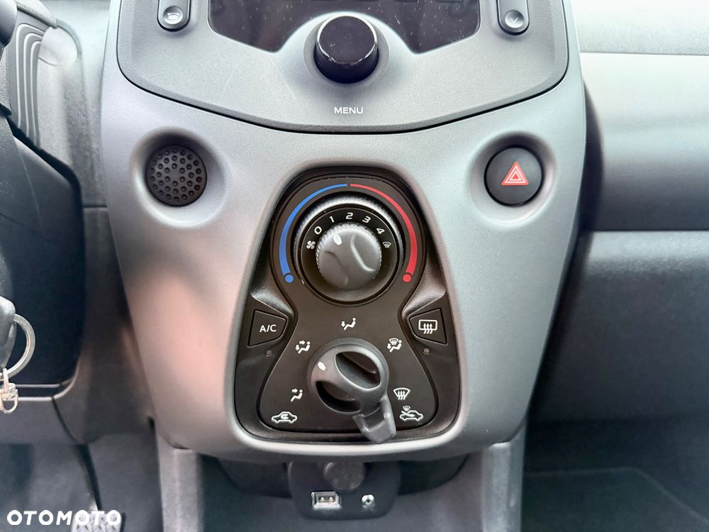 Toyota Aygo - 23