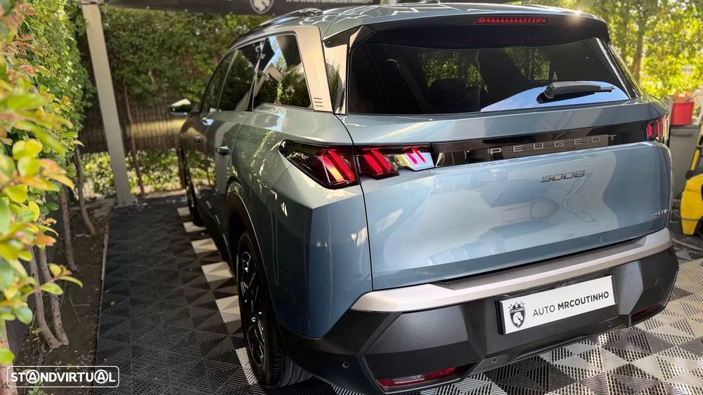 Peugeot 5008 1.2 Hybrid Allure e-DCS6 - 8