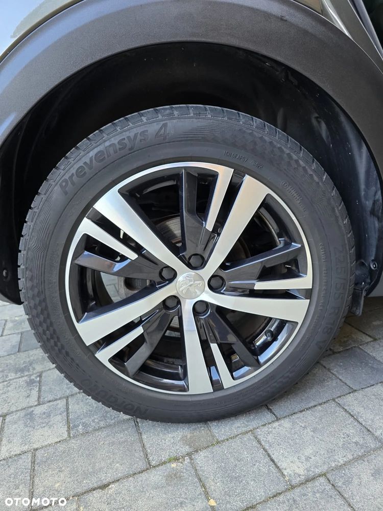 Peugeot 3008 1.2 PureTech Allure - 33