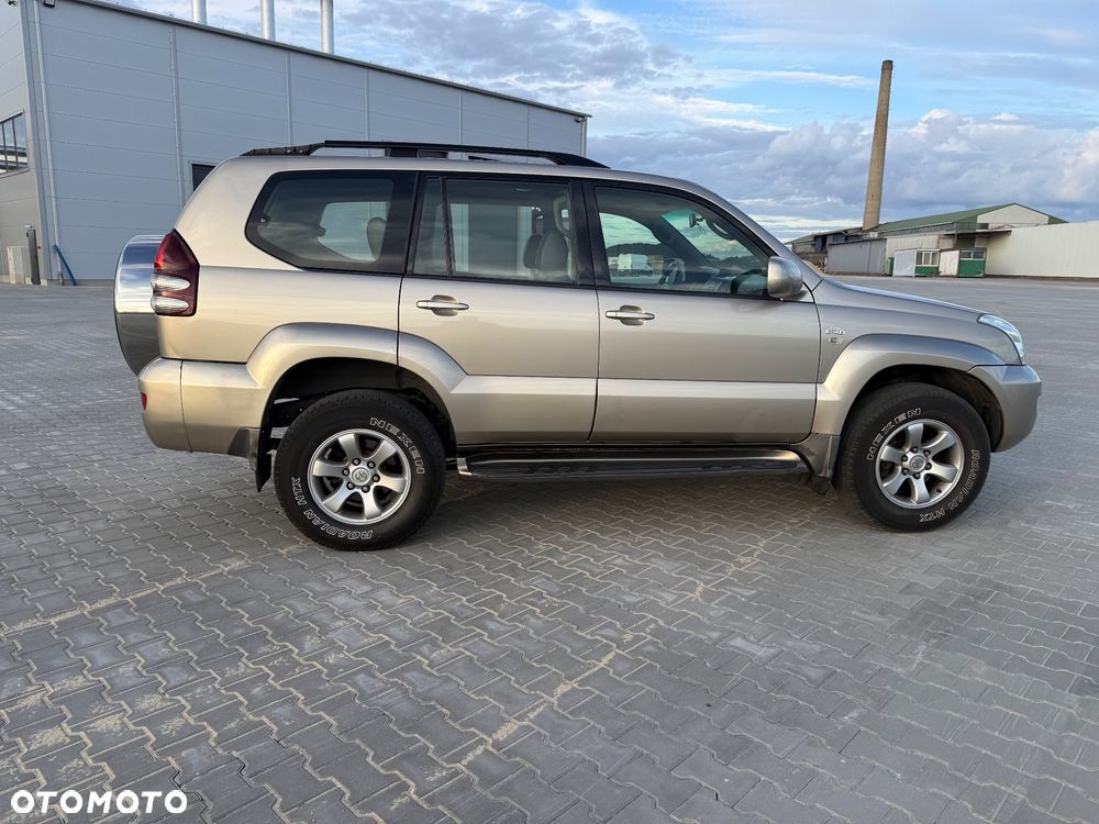 Toyota Land Cruiser 3.0 D Luna Comfort - 6