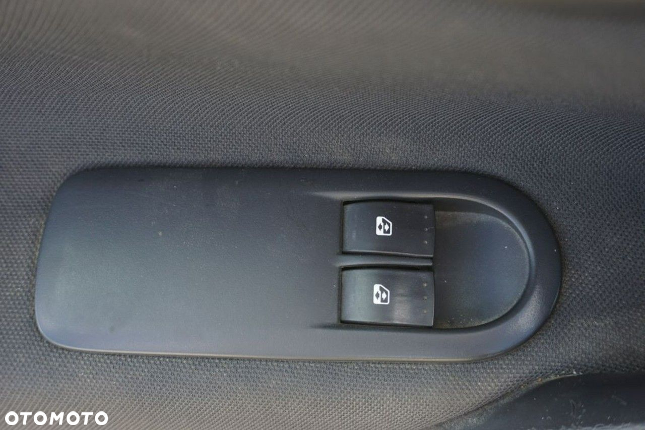 Renault Megane II 1.6 16V Alize - 14