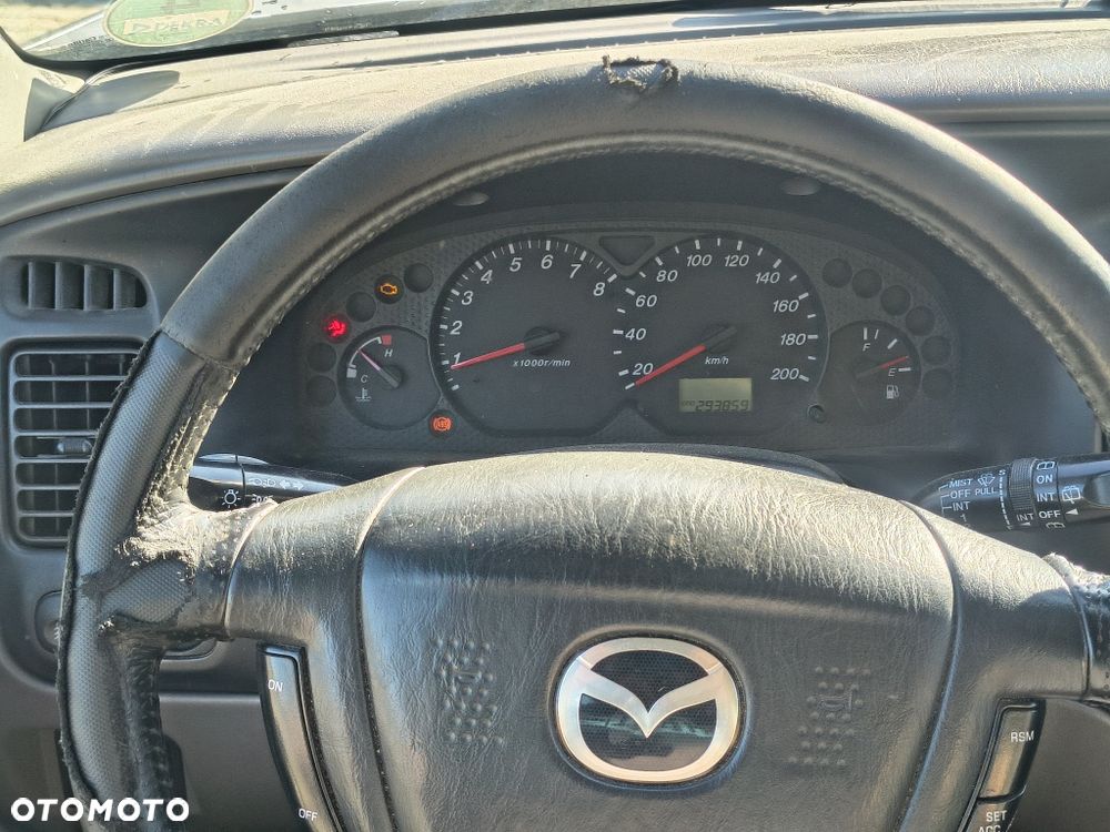 Mazda Tribute - 7