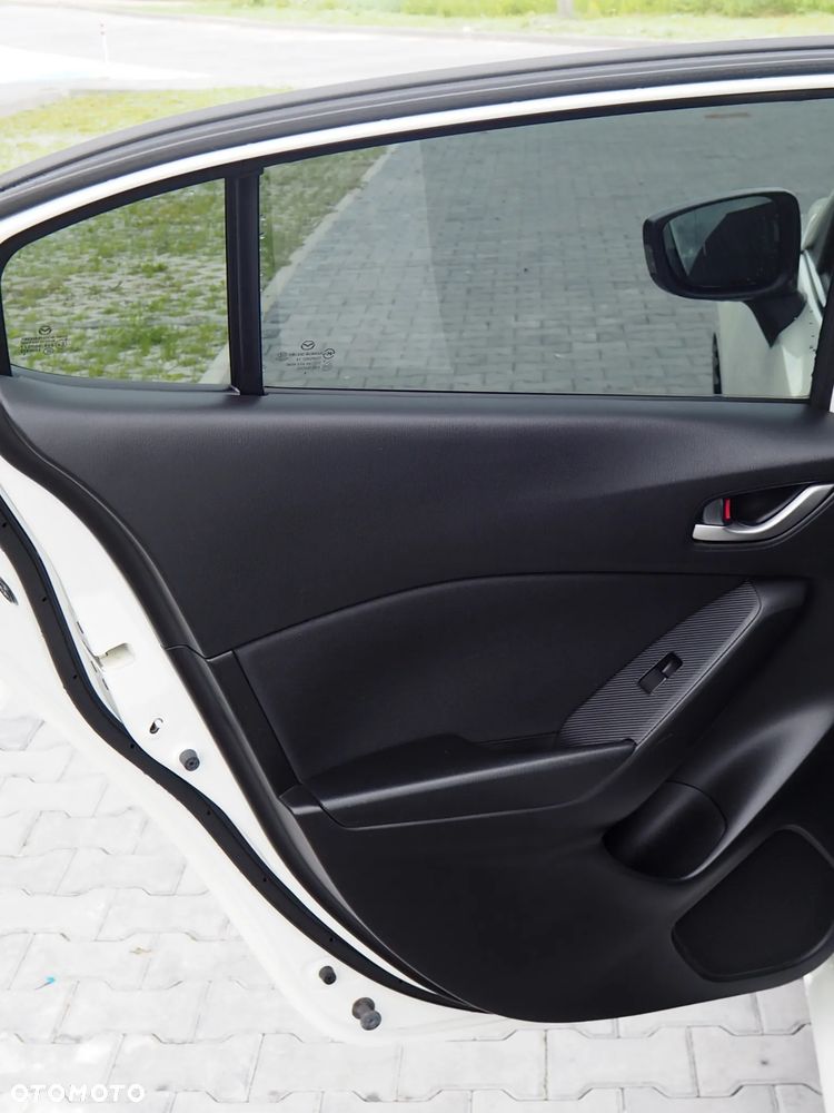 Mazda 3 SKYACTIV-G 120 Exclusive-Line - 18