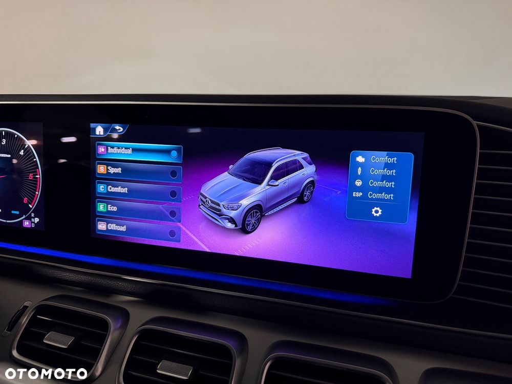 Mercedes-Benz GLE 300 d 4Matic 9G-TRONIC AMG Line Advanced Plus - 21