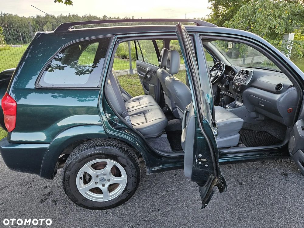 Toyota RAV4 2.0 VVT-i Sol - 9